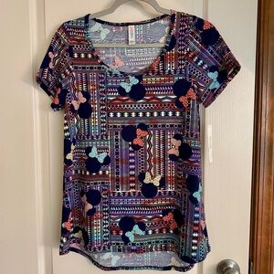LuLaRoe MINI Mouse Short Sleeve Classic T with Multicolor Geometric & Bow Motifs